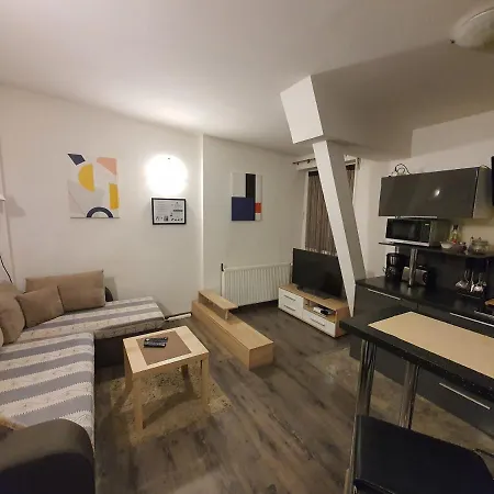 Aparthotel Mostowa 3