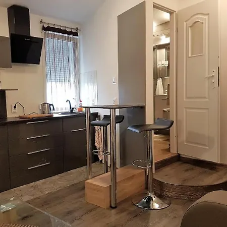 Mostowa 3 3* Bydgoszcz