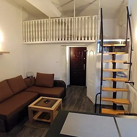 Aparthotel Mostowa 3 3*