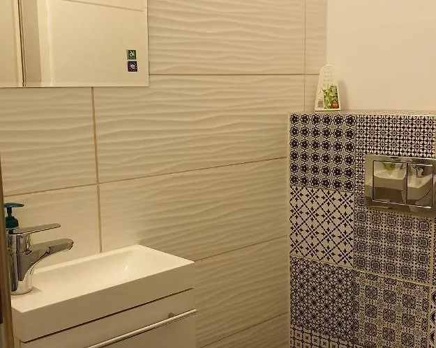 Mostowa 3 Hotel apartamentowy